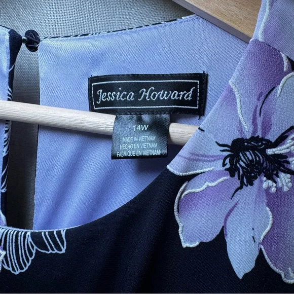 Jessica Howard Navy Blue Dress with Purple and White Flowers size 14W - Picture 3 of 12